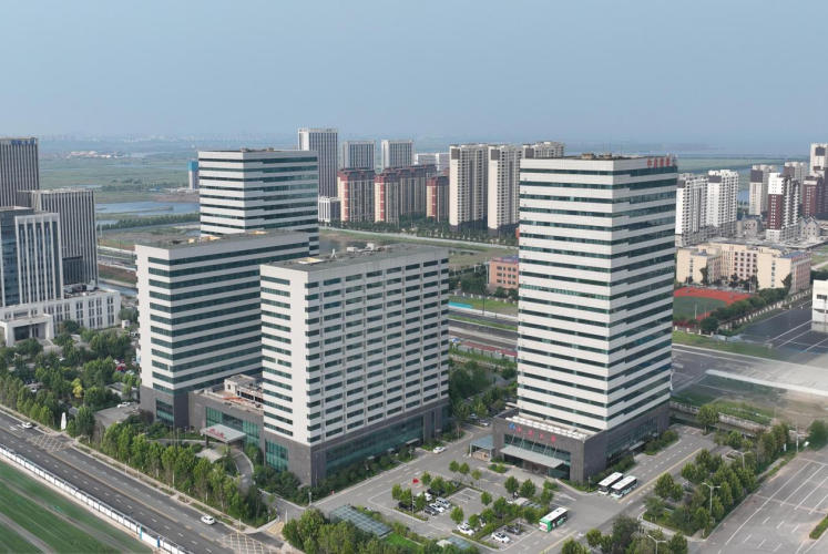 中啟大廈工程（中國(guó)建筑工程裝飾獎(jiǎng)、山東省綠色施工科技示范工程）